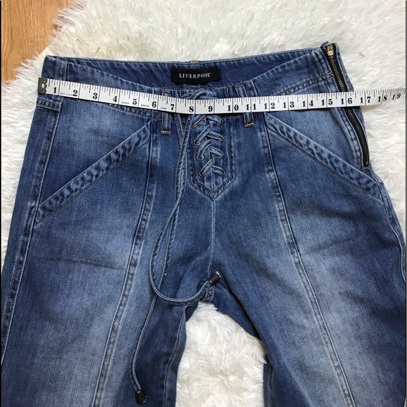 Liverpool || Denim Capri Jeans Pants - Picture 9 of 9